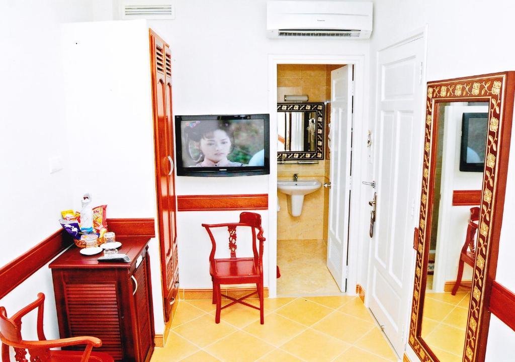 Hoang Thanh Thuy Airport 1 - Gan Am Thuc Dem Cho Hoang Hoa Tham 2* Ho Chi Minh City