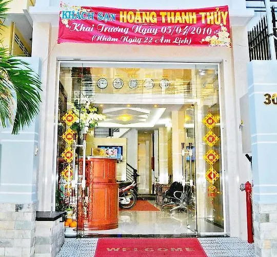 Hoang Thanh Thuy Airport Hotel 1 - Gan Am Thuc Dem Cho Hoang Hoa Tham