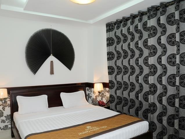 Hoang Thanh Thuy Airport 1 - Gan Am Thuc Dem Cho Hoang Hoa Tham Hotel 2*